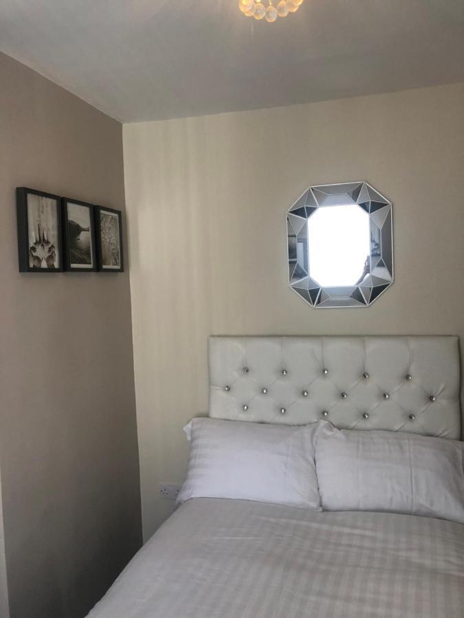 3 Double Bed Brittania Styled Central Home Near Lfc Sleeps 6 With Free Business Super Fast Fibre Broadband Liverpool Zewnętrze zdjęcie