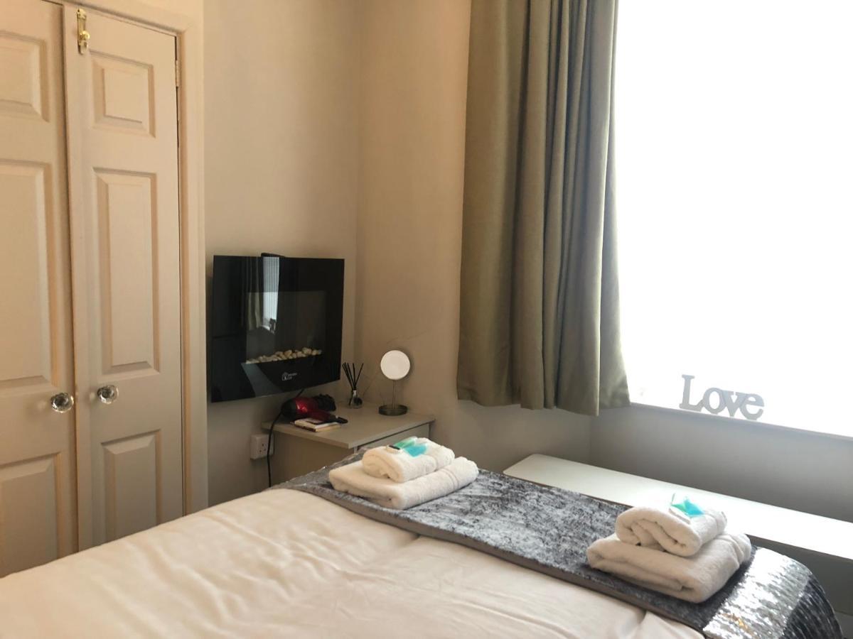 3 Double Bed Brittania Styled Central Home Near Lfc Sleeps 6 With Free Business Super Fast Fibre Broadband Liverpool Zewnętrze zdjęcie