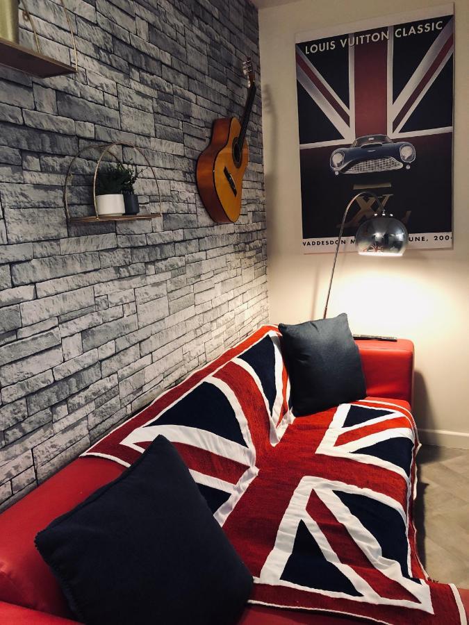 3 Double Bed Brittania Styled Central Home Near Lfc Sleeps 6 With Free Business Super Fast Fibre Broadband Liverpool Zewnętrze zdjęcie
