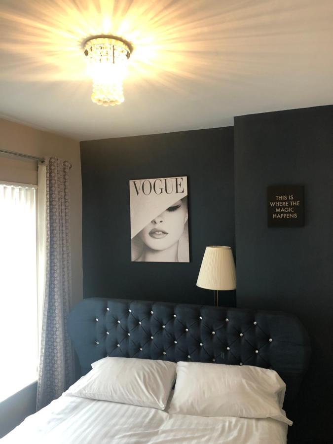 3 Double Bed Brittania Styled Central Home Near Lfc Sleeps 6 With Free Business Super Fast Fibre Broadband Liverpool Zewnętrze zdjęcie