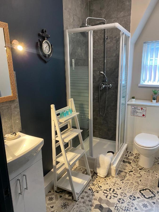 3 Double Bed Brittania Styled Central Home Near Lfc Sleeps 6 With Free Business Super Fast Fibre Broadband Liverpool Zewnętrze zdjęcie